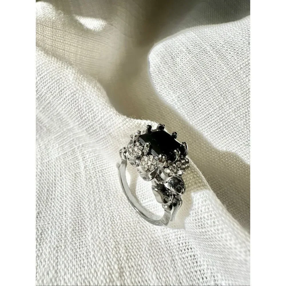 Black Onyx cubic zirconia Halloween skull cocktail ring